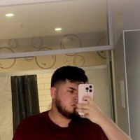 6’11 (@honeyydippp69) 's Twitter Profile