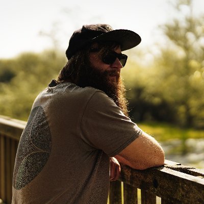 UK Music Therapist. Average life exister. Quantum sensation composer. Ambient & electroacoustic musician. He/Him
https://t.co/ZArp3uUGI1