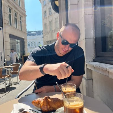 MrShen_'s profile picture. look at that brother