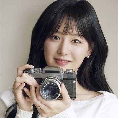 msmiakim's profile picture. lawyer, writer & a Kim sister // BinJin // SooWon
