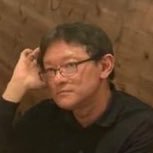 元は舞台音響の人。コロナ禍で音響仕事がゼロになった時期に一念発起で行政書士合格・開業。 ○著作権セミナー開催 ○電子定款作成○貸切バス業更新等各種許認可申請承ります。 長崎県演劇協会役員。演劇の主題歌やBGMの作曲。熊本大学法学部卒。令和6年度宅建士試験合格。