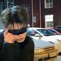 L (@l1279478658634) 's Twitter Profile