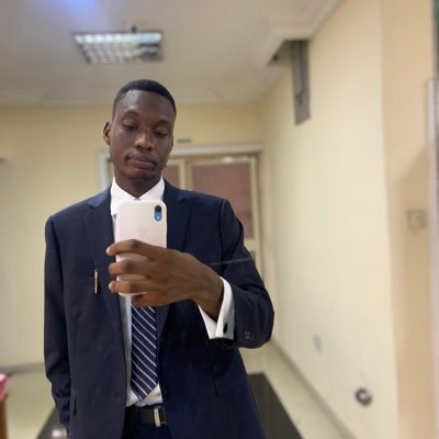 EIC: @nigeriareview1 reader @adroitjournal winner @poetrytranslate Lagos-London Poetry Prize\words @ChestnutReview @FrontierPoetry @poetrywales @Lolwe_