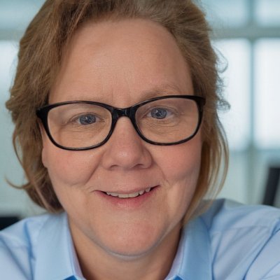 slvrthrds's profile picture. Founder of Silver Threads Foundation