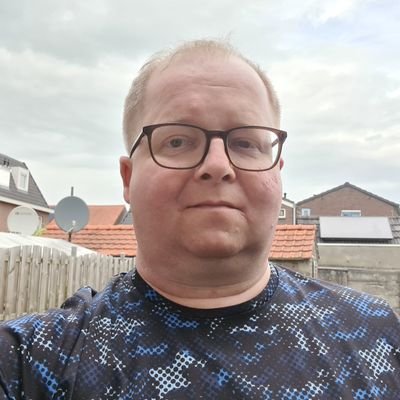 Levensgenieter.
Gamer.
Twitch streamer.
Speel voornamelijk rpg/actie/adventure.
Genshin,Assasins Creed,Far Cry enz.