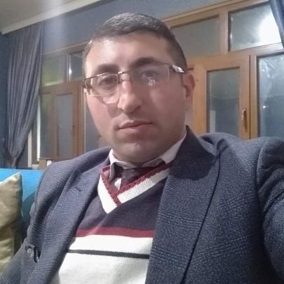 İnsana arxadır onun kamalı,
Ağıldır hər kəsin dövləti, malı. (Nizami Gəncəvi)