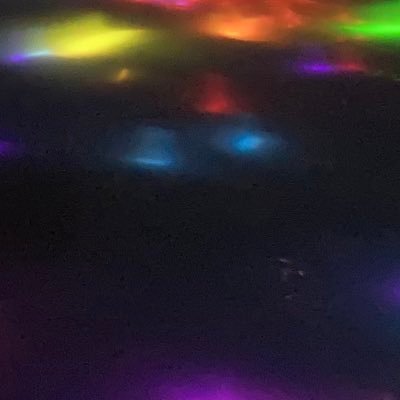 目が見えません。iPhoneのボイスオーバーという読み上げ機能を使っています。見えない、見えにくい人のお手伝いをしたよ!ポストにいいねをして回るのが日課です。
