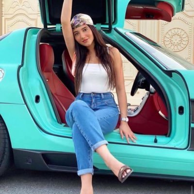 evan_kate1300's profile picture. 