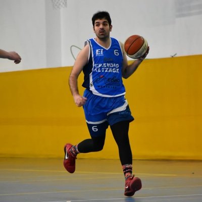 coachbenat's profile picture. Entrenador basket FEM. Jugador de baloncesto. De vez en cuando colecciono zapatillas
