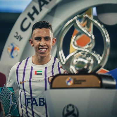 Professional football player @alainfcae 🟣⚫️ & @EnMaroc 🇲🇦 @nikefootball