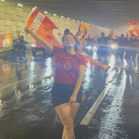 Gözde (@gozdesezigen) Twitter profile photo