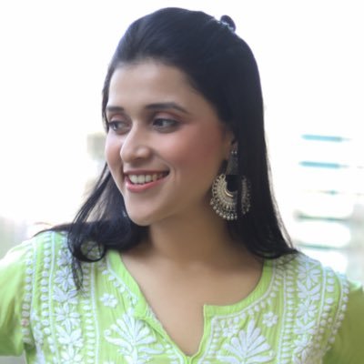 Mannara Chopra Profile