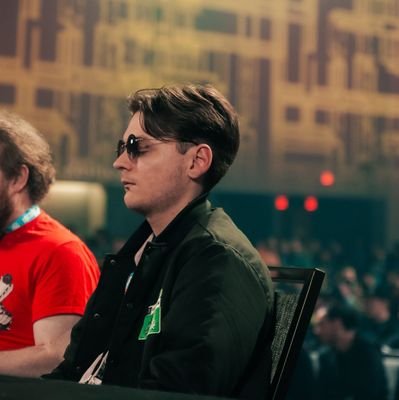27 Aspiring horror writer. Writer for @CrazyWorksComic 4th Place at @COMBOBREAKER DNF Duel. Read my horror at the link below!