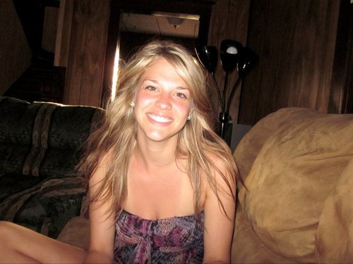 Celess Valk -Majored in Marketing and Mass Communication from the School of Journalism and Carlson School of Management at the UofM.