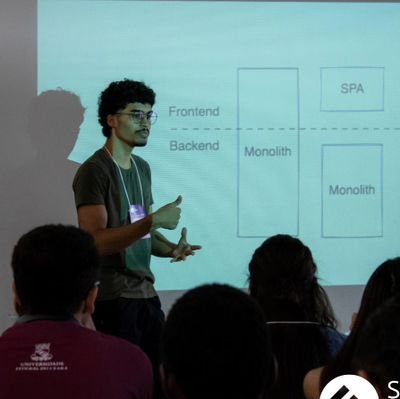 Cgabrieldev's profile picture. 🕵‍♂️Cybersecurity and Development routine.
💻Software Engineer student at Federal University of Ceará.
🥷Project leader @ares.ufc (ig).
