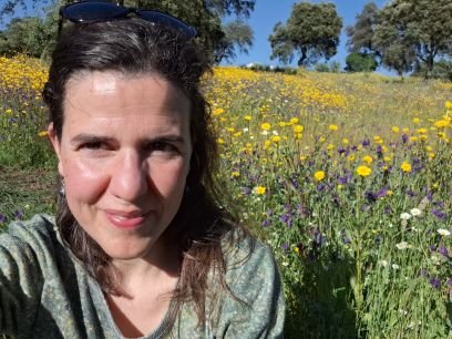 Microbial ecologist working in soils and climate change.