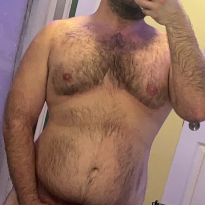 Happily married leftist. 👀 for buds & fun. NSFW 18+ ONLY. hmu if you want. I support: #BLM 🏳️🌈🇵🇸🇺🇦🏳️⚧️🚺 rights. If you don't, then fuck off💙