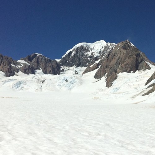 stuhnz's profile picture. 