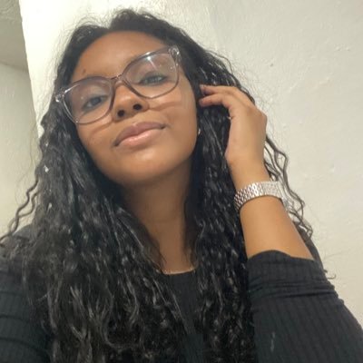 ♒
Enxergue cada dia como uma nova chance. ♻️