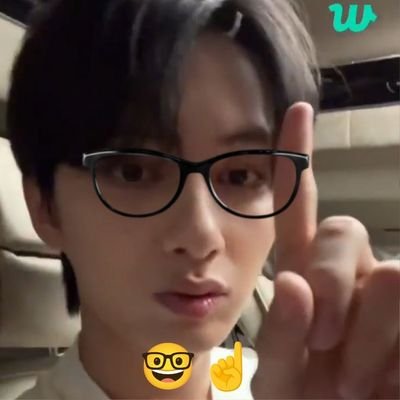 ☆°... f.a, @pledis_17 enthusiast 𝗓 𐰁๋ a beautiful sheet in my story has been written complete, with Junhui and Dino as a complement to the happy story/... 🤍