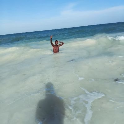 Lushcode's profile picture. We are unusual tragic and alive.