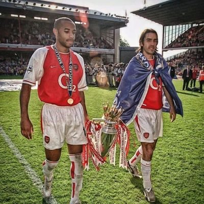 @Arsenal |  @Messi 🐐