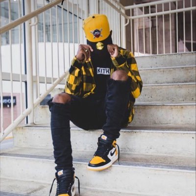 Just here to like and RT freak shii 🥀 | Army 🫡 | Louisiana raised 🐊 | DM open just don’t be weird