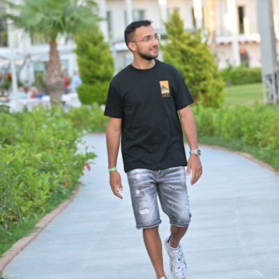 Zakaaa's profile picture. https://t.co/u8it8YXeYG ⏳ ICT Trader || #NQ #ES Futures.