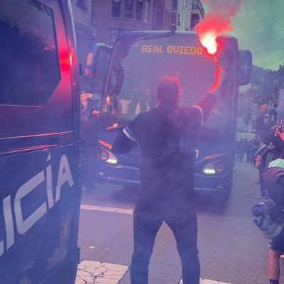 Yuni1017's profile picture. Vivo POR. y PARA el Real Oviedo!! #FONDONORTE