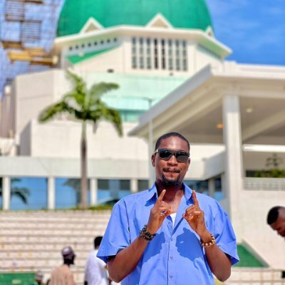 Chelsea fan... Data Analyst || Microsoft Excel Visualization || IBM Cognos || Software Developer... Stan DAvido... Ambivert.