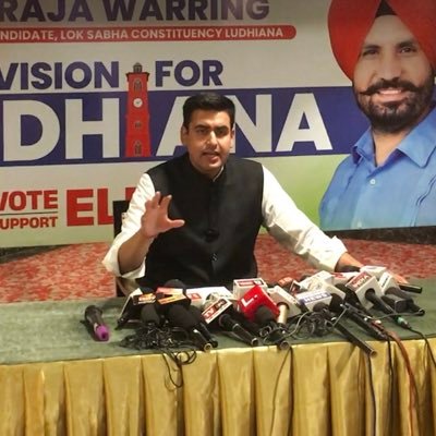 Adv. Arshpreet Khadial Profile
