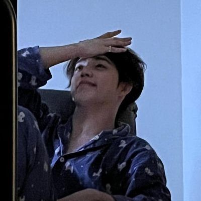 kminniieee_'s profile picture. '03