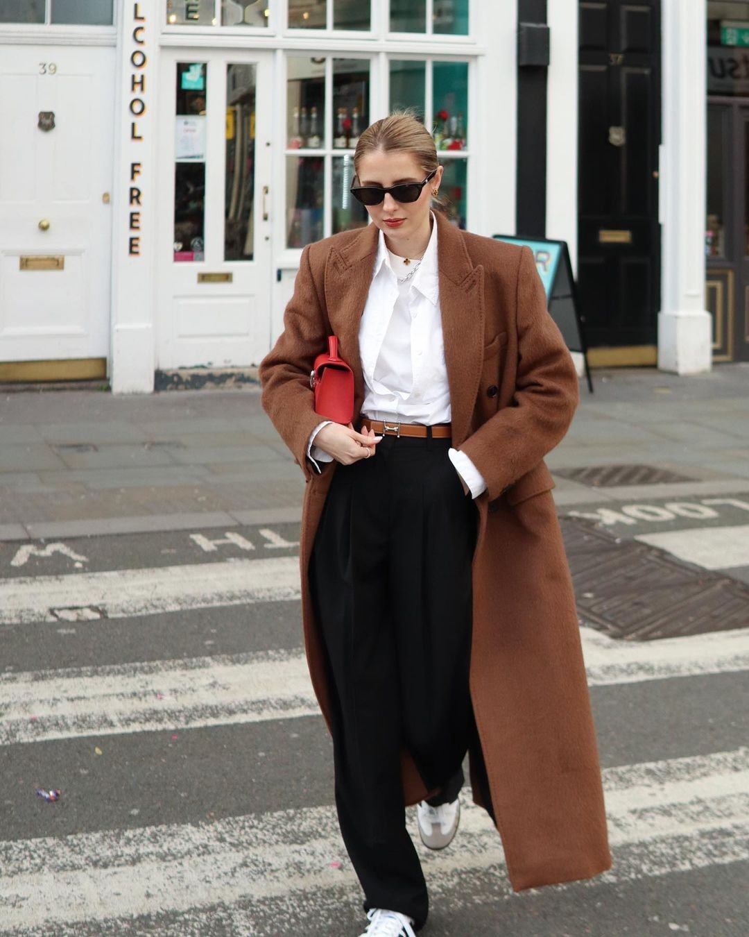 6qmh0j2ZAtsNZC's profile picture. Creating my own sunshine.