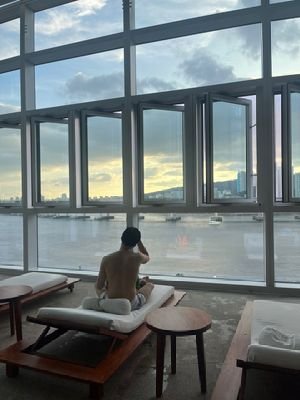 Flowave2555's profile picture. 