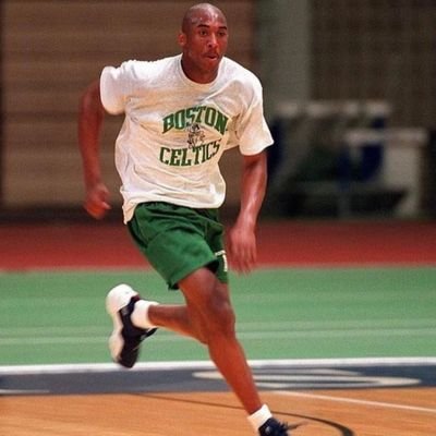Not a Lakers fan. Boston Celtics thru and thru. I bleed green BUT Forever Mamba, Forever Kobe Bryant. Greatest of all time