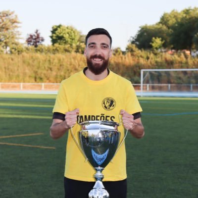 rodrigoborla_17's profile picture. ‘96
FVFFC 🟡⚫️