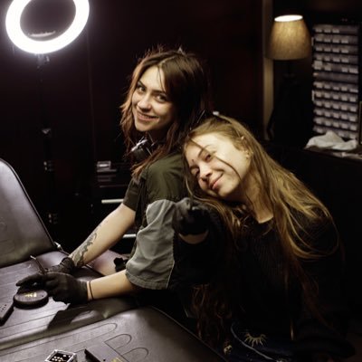 vodounbodymods's profile picture. ¥ La Machine Infernale ¥