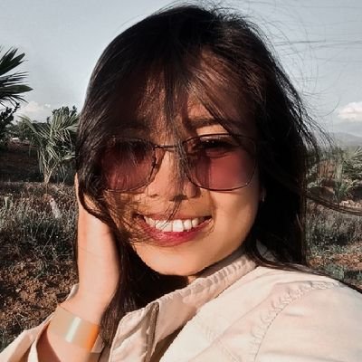 - - ☾︎☀︎︎ | • 𝒞 𝒽 𝒶 𝒾 𝒾 • | ☀︎︎☽︎ - - • — A m b i v e r t 🦋 — • B o o k w o r m 📖—
🌙M o o n & L o t u s🪷