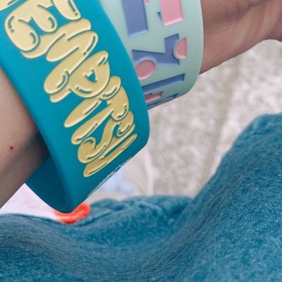 mcrock_00's profile picture. マカロニえんぴつ / クジラ夜の街