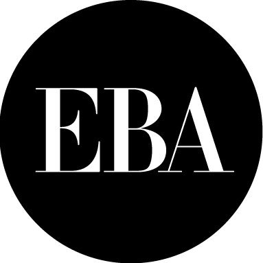 Cursos & Carreras, Workshops y Especializaciones al día con las tendencias y la industria de la moda.
🌎 30 años impulsando talentos y creatividad