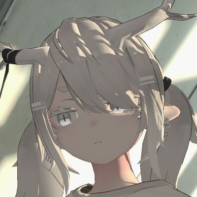三白眼が好きです 基本的にさんぱくと呼ばれています VRChatID:kokosukiwakari