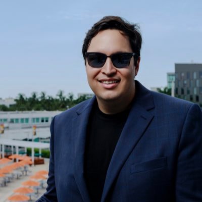 current: @11miami @liondevelopgrp past: @harvard 23’ @univmiami @nudgechallenges @globalshapers @greenbiz contact: davidsaulacosta@alumni.harvard.edu