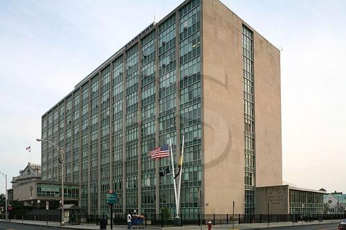 TheCourtQuotes's profile picture. People inside the courthouse and the crazy shit they say