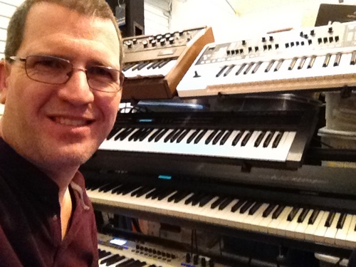 https://t.co/EzaiDdYrDS: Ole composes, records, and performs original instrumental Rock/Jazz compositions on keyboards, synthesizers, and drums.