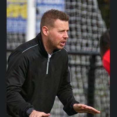 Founder of Coachuna – A platform for sport coaches to connect, chat & share session plans. Also built for PTs to manage clients, share programmes & grow online