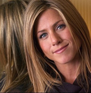 JennnAniston's profile picture. Official twitter of Jennifer Aniston. Among other things , worlds best god-mother.