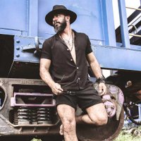 Max Almeida (@maxalmeidaofc) 's Twitter Profile