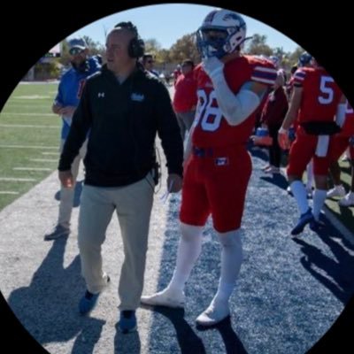 Assistant HCx WRs @BlueDragonsFB #HutchFactory HACKED