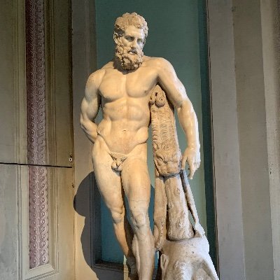 Theheadmastr's profile picture. 