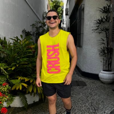 Canceriano - Liberdade - Sorrisos - Amigos - Administrador - Social Media só um resumo da minha vida